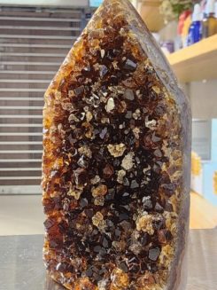 蕉糖深黃水晶