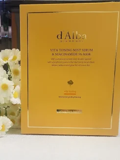 d’Alba Vita Toning Mist Serum & Niacinamide 5% Mask